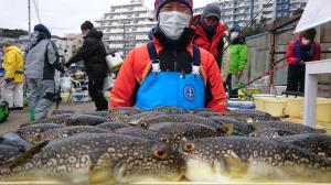 ふぐ釣り大漁です！！