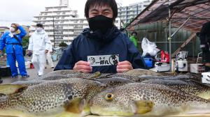 ふぐ釣り好調です！！