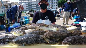 ふぐ釣り好調です！！