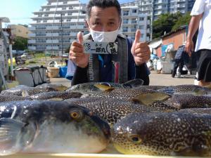 ふぐ釣り好調です！！