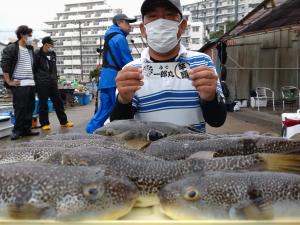 ふぐ釣り好調です！！