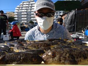 ふぐ釣り好調です！！