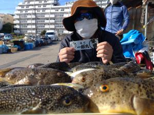 ふぐ釣り好調です！！