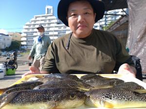 ふぐ釣り好調です！！